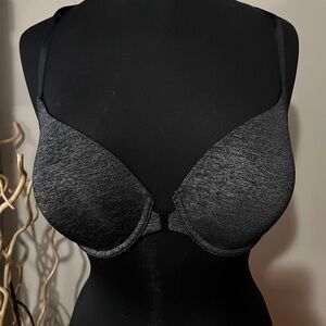 Victoria’s Secret Black Racerback Sports Bra